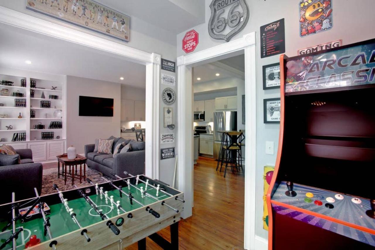 Newly Renovated 4 Bed 3 Bath And 2 Parking Spots Villa Savannah Bagian luar foto