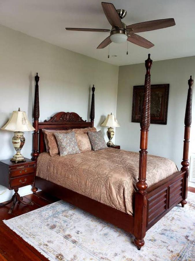 Newly Renovated 4 Bed 3 Bath And 2 Parking Spots Villa Savannah Bagian luar foto