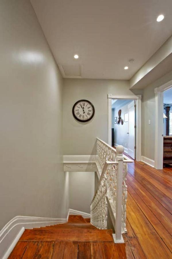Newly Renovated 4 Bed 3 Bath And 2 Parking Spots Villa Savannah Bagian luar foto